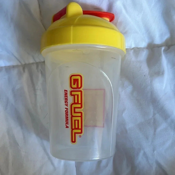 GFUEL energy formula plastic protein shaker sports bottle yellow and red - Picture 2 of 5